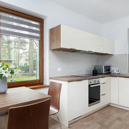 Krakowska * Нехоже